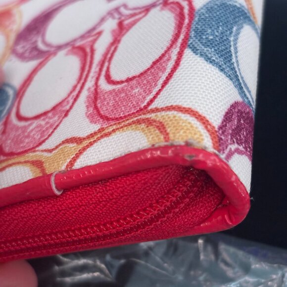 Coach Multicolor Legacy C Print Tablet Case Zip Sleeve Pink Trim - Picture 7 of 7